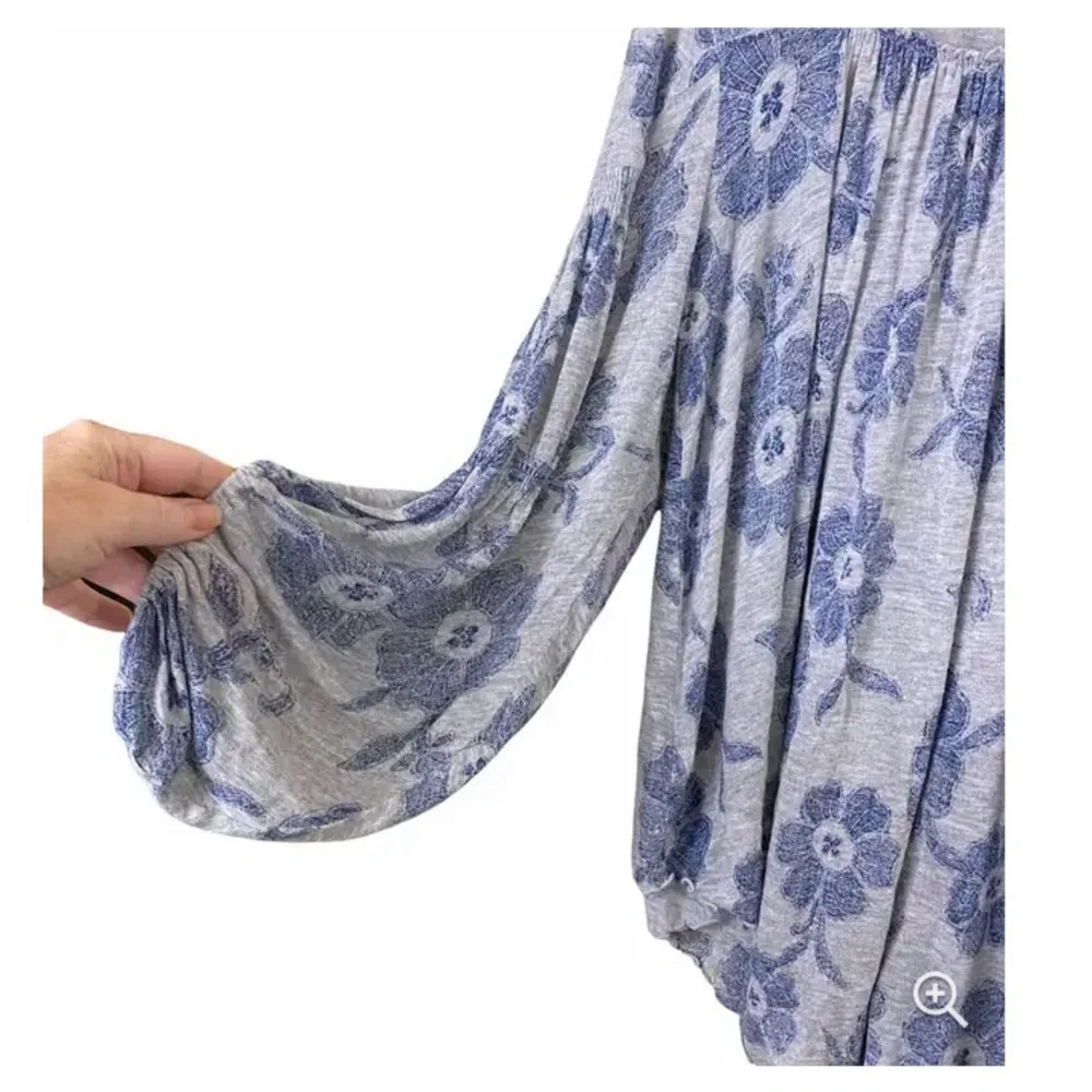 Free People Grey and Blue Floral Peasant Boho Top, MEDIUM, used good condition - Picture 6 of 6